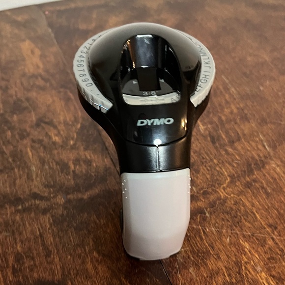 Dymo Embossed Label Maker - Picture 2 of 3